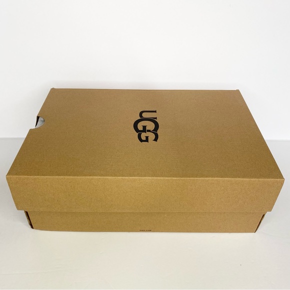 NEW UGG Women's Tasman Slippers Goat - Picture 10 of 10